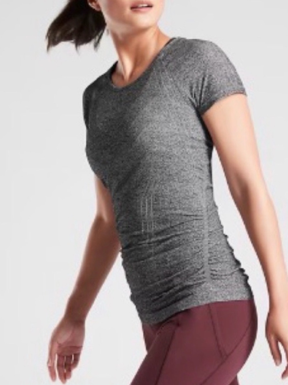 NWOT Athleta Speedlight Seamless Tee Size Medium